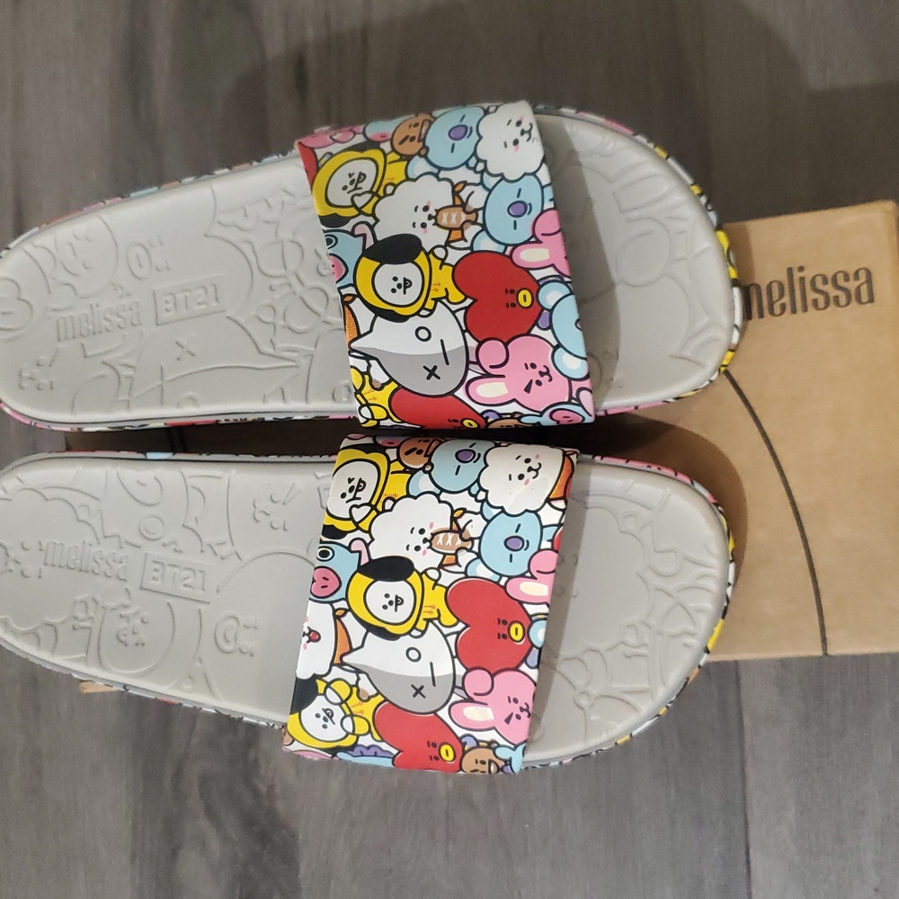 Melissa X BTS Slides - Picture 3 of 8